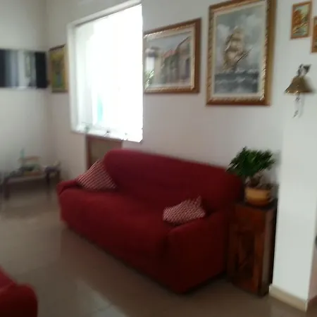 Domini Hotel 2*
